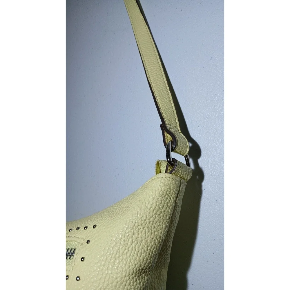 Steve Madden Crossbody Pebbled Yellow Shoulder Bag Adjustable S. Multi Zip #1260